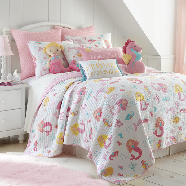 Marina Quilt Set