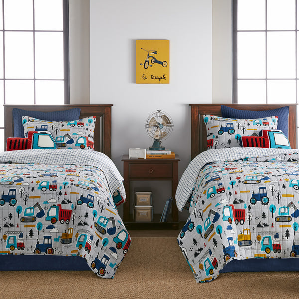 Mod Trucks Quilt Set