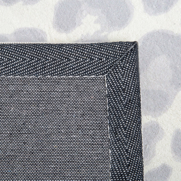Leopard Rug – Levtex Baby